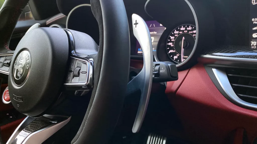 flap paddles stelvio gearbox